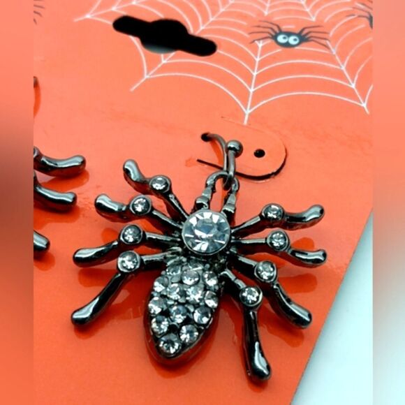 Halloween Rhinestone Spider Earrings Jewelry Women's Accessories New - Picture 4 of 4